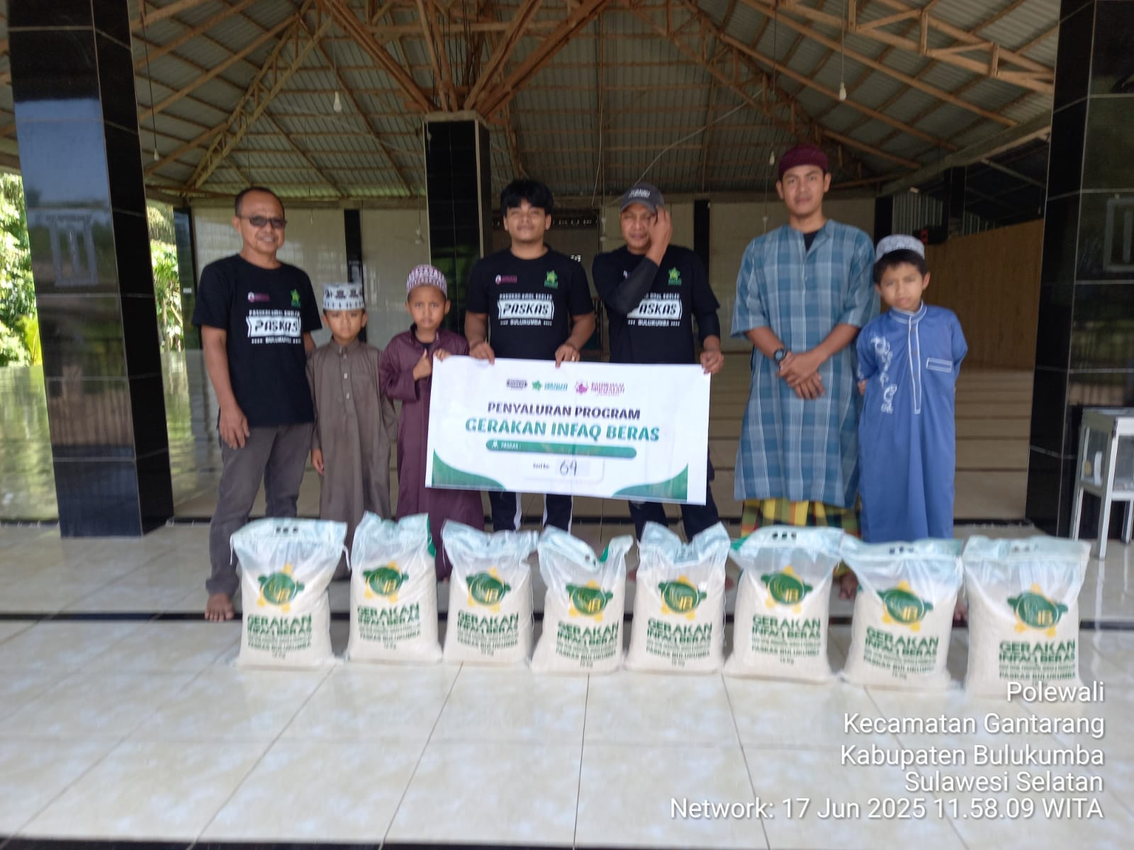 Dokumentasi Penyaluran Infaq Beras 1